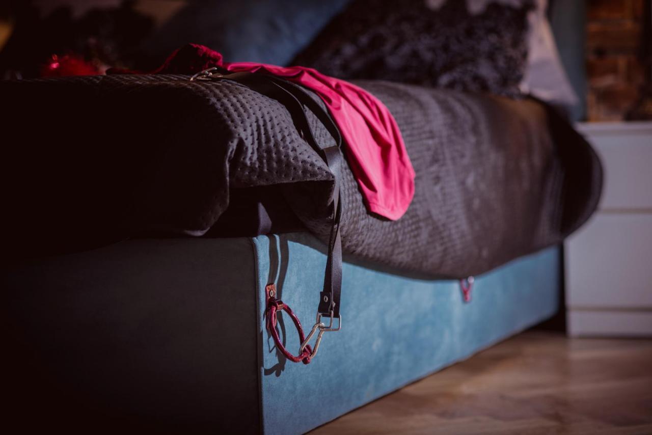 Apartament Dla Doroslych "Papierki Po Cukierkach" Lublin Ngoại thất bức ảnh