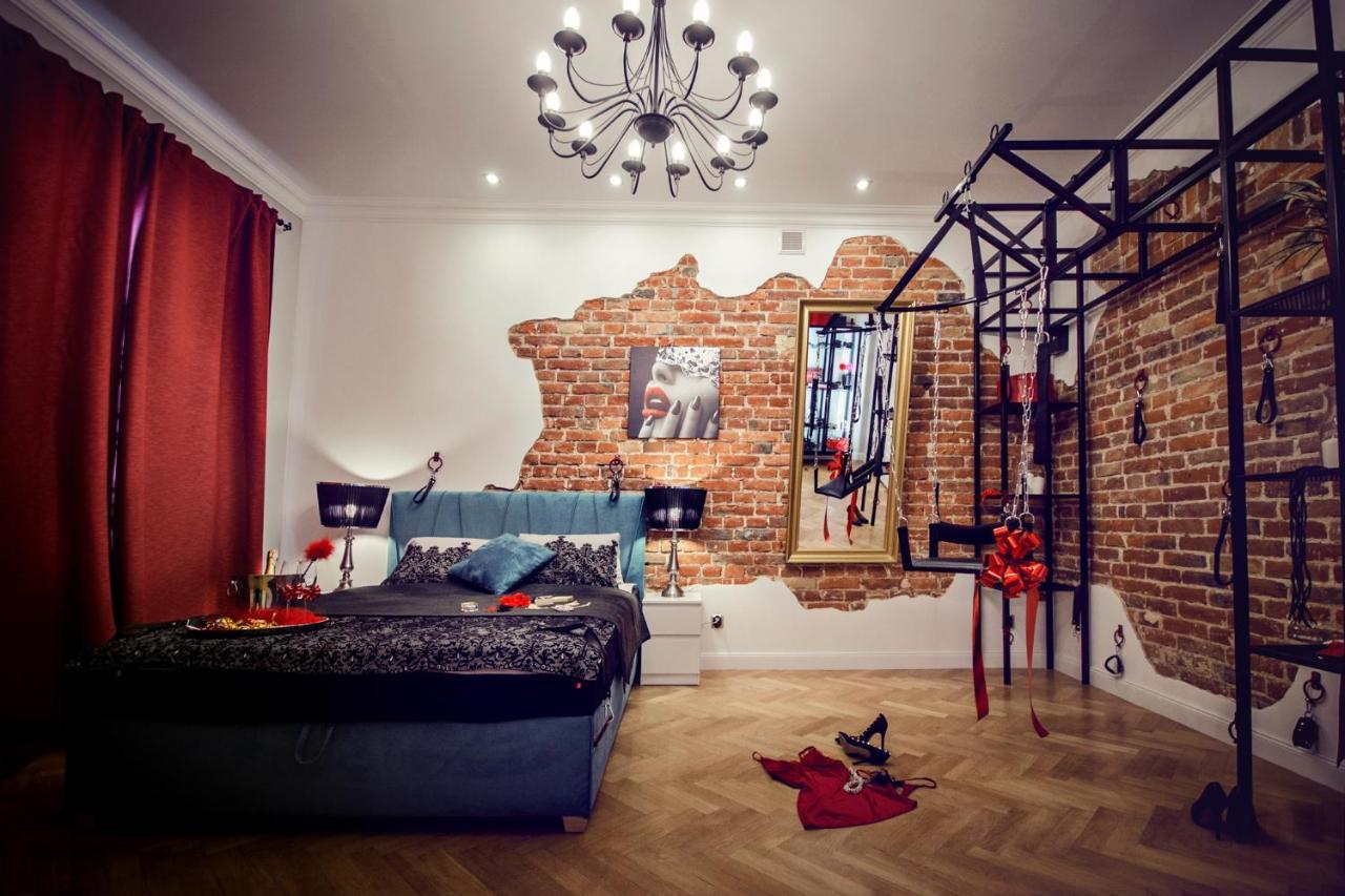Apartament Dla Doroslych "Papierki Po Cukierkach" Lublin Ngoại thất bức ảnh