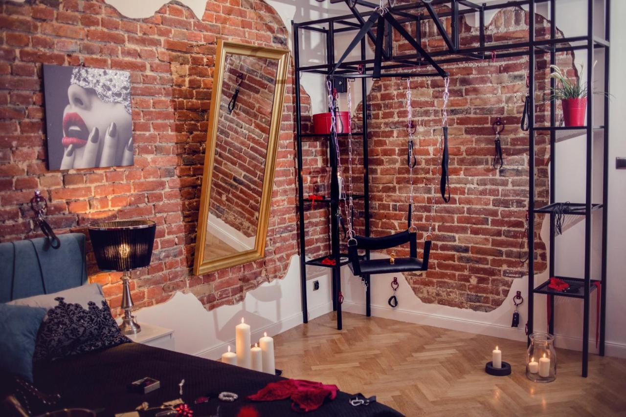 Apartament Dla Doroslych "Papierki Po Cukierkach" Lublin Ngoại thất bức ảnh