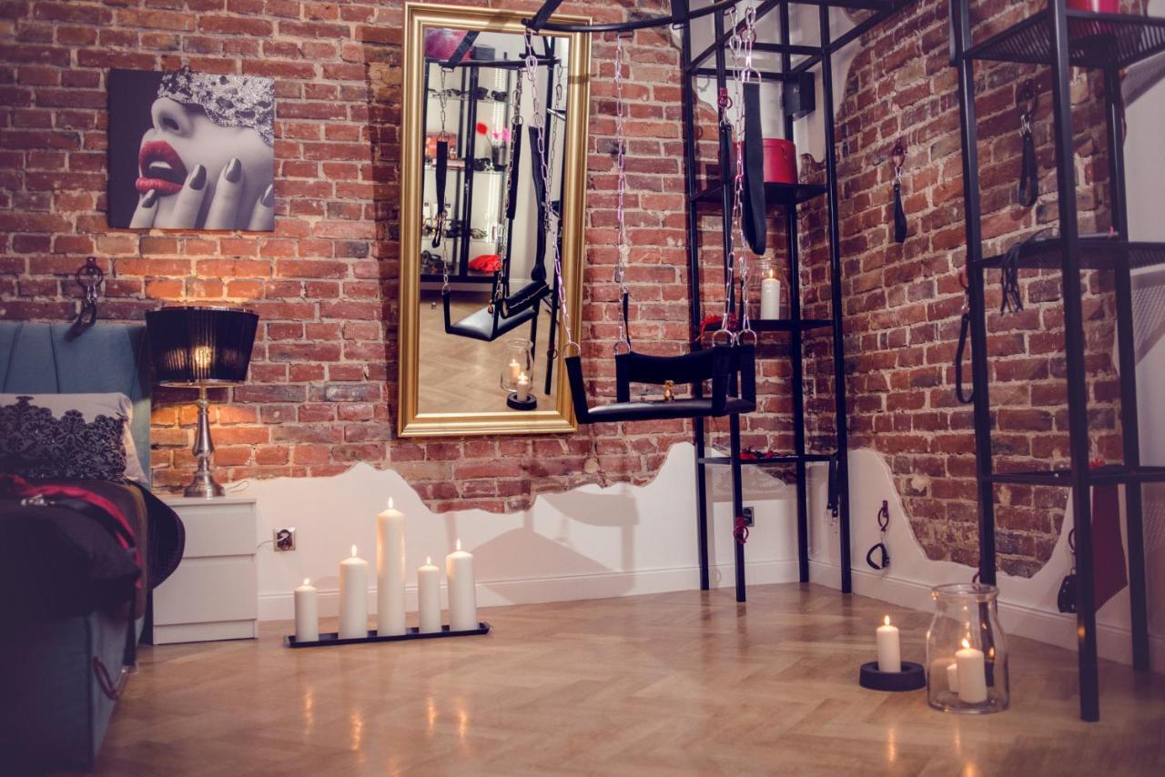 Apartament Dla Doroslych "Papierki Po Cukierkach" Lublin Ngoại thất bức ảnh